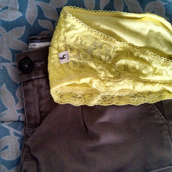 Two bandeaus from hollister - Picture 4 of 4