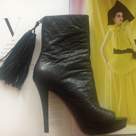 Vera Wang Lavender ankle boots