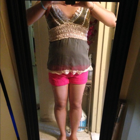 Top - Picture 4 of 4