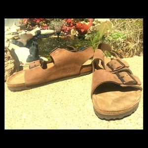 Birkenstock sandals MILANO, nubuck leather size 6