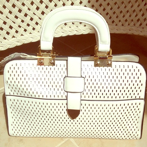 Extra pics of Hollywood inspired handbag