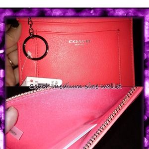 Coach medium size wallet NWT