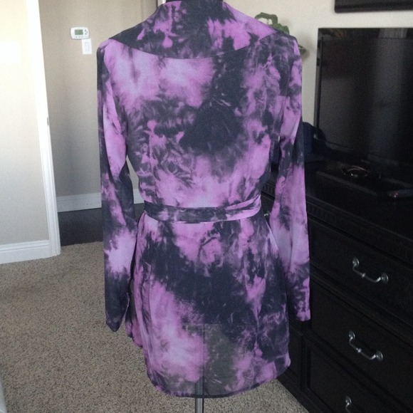 SOLD IN BUNDLE - Picture 3 of 4