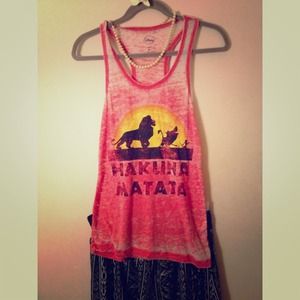 ⛔SOLD ON VINTED⛔🌞Hakuna Matata Racerback