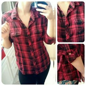 **SOLD*Dark Pink & Black Plaid Long Sleeve Flannel