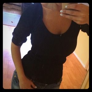 Authentic BEBE scoop neck top sz Medium