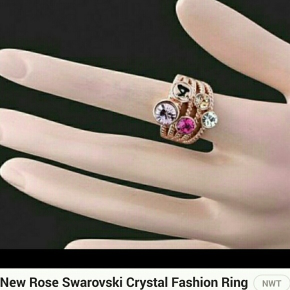 👑🎉Host Pick🎉👑 18k Gold Plated Ring 👑👒👠💄 - Picture 3 of 3