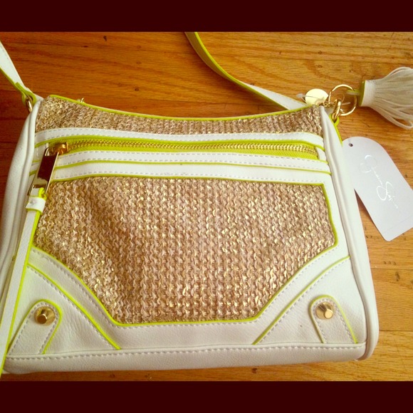 Jessica Simpson Katia Meessenger Bag - Picture 1 of 2