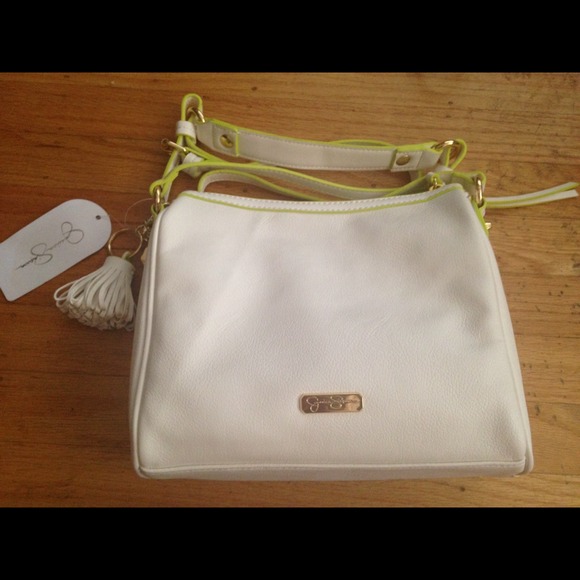 Jessica Simpson Katia Meessenger Bag - Picture 2 of 2