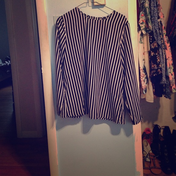 Stripe top from mango NWOT bundle.