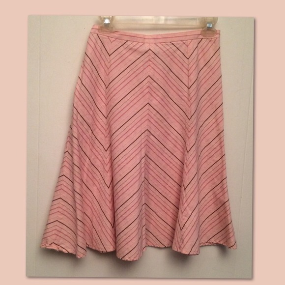 TRACY EVANS PINK CHEVRON SKIRT - Picture 2 of 4