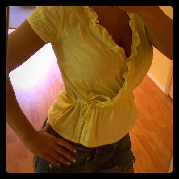 Yellow cotton cap sleeves wrap top sz Small