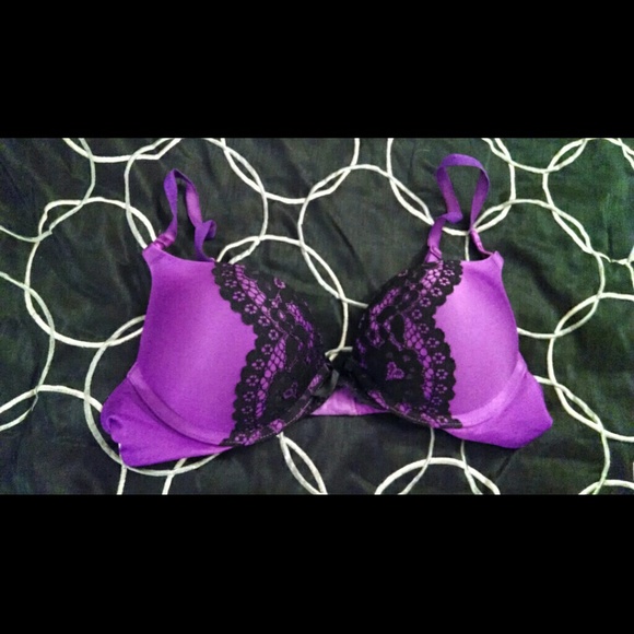 SOLD IN BUNDLEPurple bombshell bra with black lace