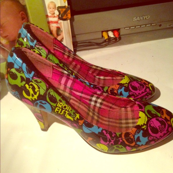 Skull covered high heels
