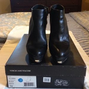 Vince Camuto black shoe boots