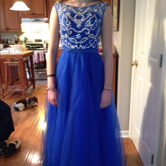Never worn! 🚫SOLD🚫 - Picture 4 of 4