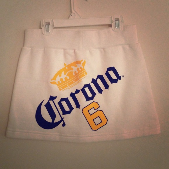 Corona Skirt