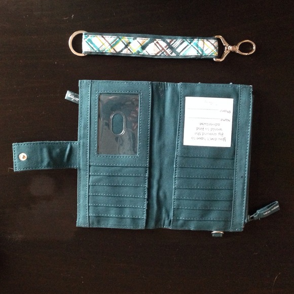 Thirty-One Retro-Metro Wallet / matching Key Fob. - Picture 2 of 3