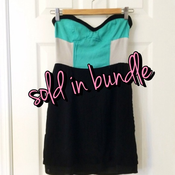 🎀sold in bundle🎀 Strapless Dress