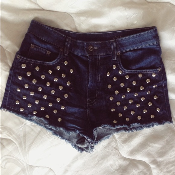 🔁traded🔁LF carmar high rise studded shorts