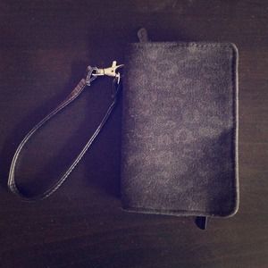 Thirty One Everyday Wristlet