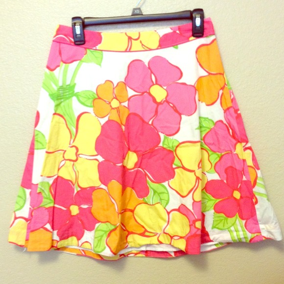 Lilly Pulitzer skirt