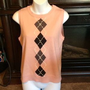 🔻LAST CHANCE🔺Pink Argyle Light Sweater