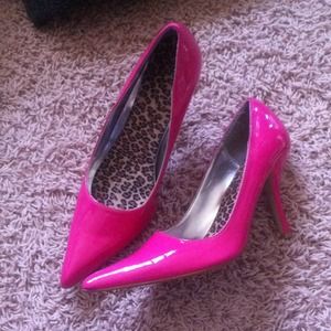 Bundled!! Patent pink pointy toe pumps