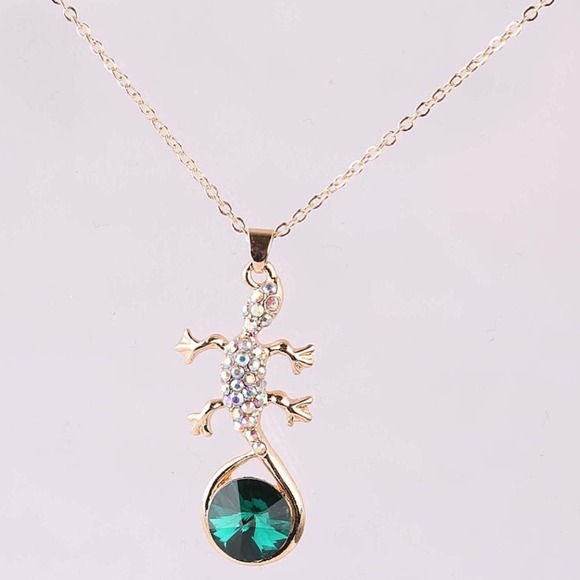 Jewelry - Lizard Necklace❌SOLD❌