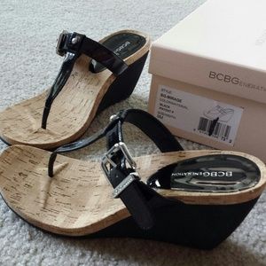 BCBGeneration New Women Mirage Wedge Sandal