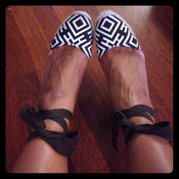 Tory burch wedge espadrille size 7