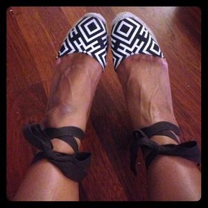 Tory burch wedge espadrille size 7