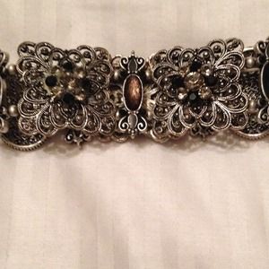 Gorgeous vintage cuff