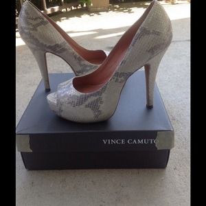 Vince Camuto heels