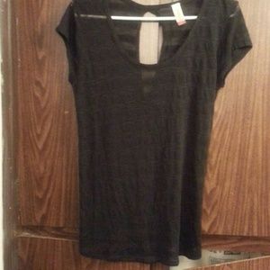 Black shear top with open back