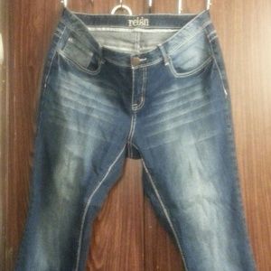 Brand new only washed reign jeand from D.E.B