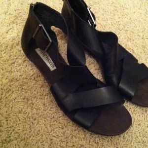 Steve Madden sandals