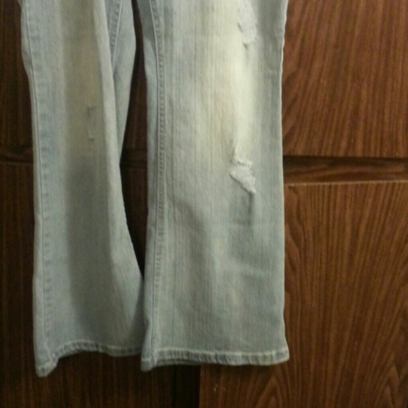 Light wash jeans - Picture 3 of 3