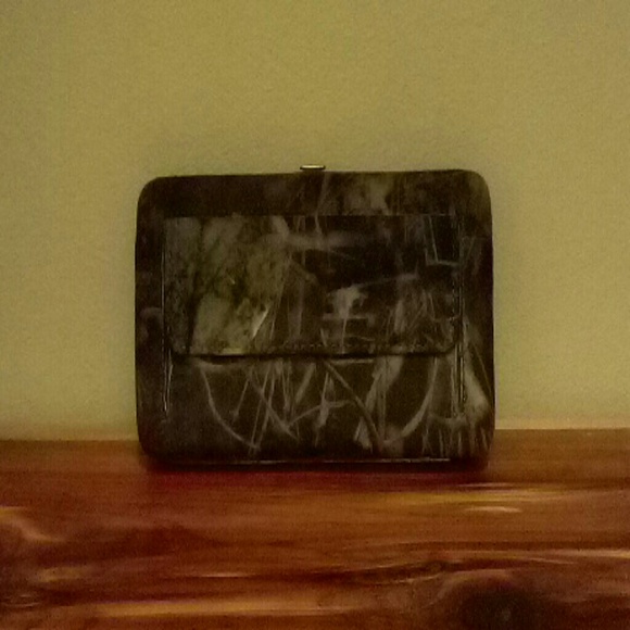 Wallet - Picture 2 of 4