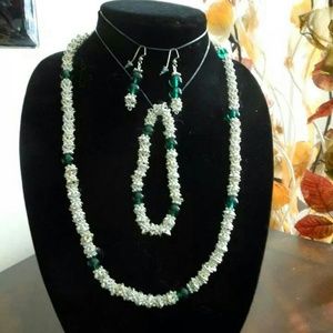 Silver and green set