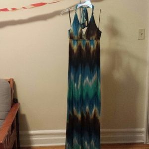 Halter Maxi