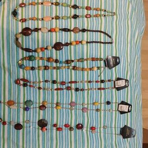 Lot of 6 necklaces