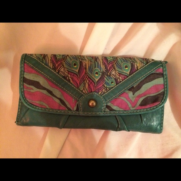 FREE w/ purchase