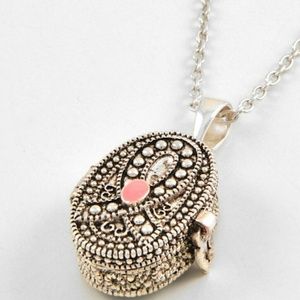 NWOT!!! Locket Prayer Necklace