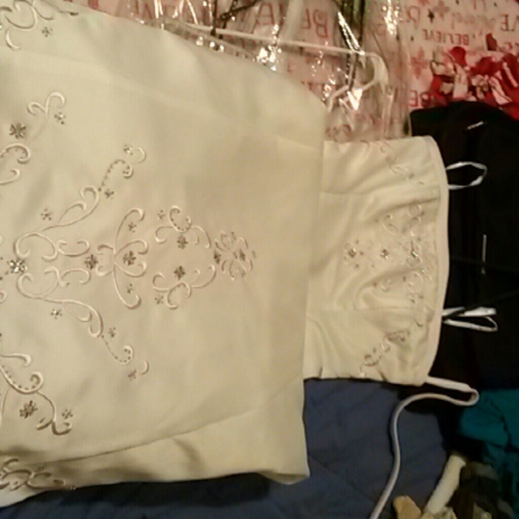 Prom dress - Picture 4 of 4