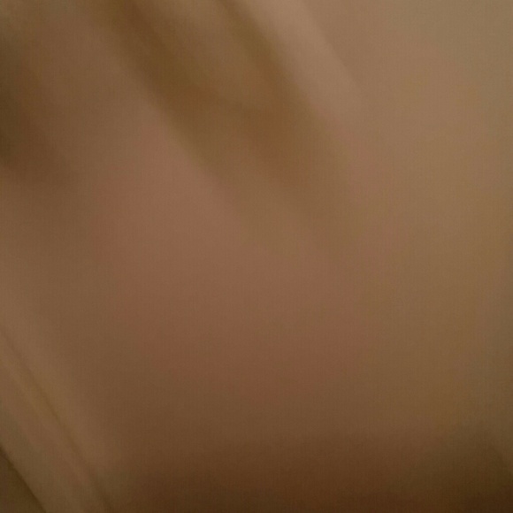 Ivory hi lo top with lace - Picture 3 of 4