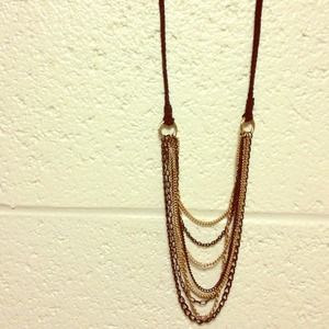 ✨HP✨ Black and gold long chain necklace