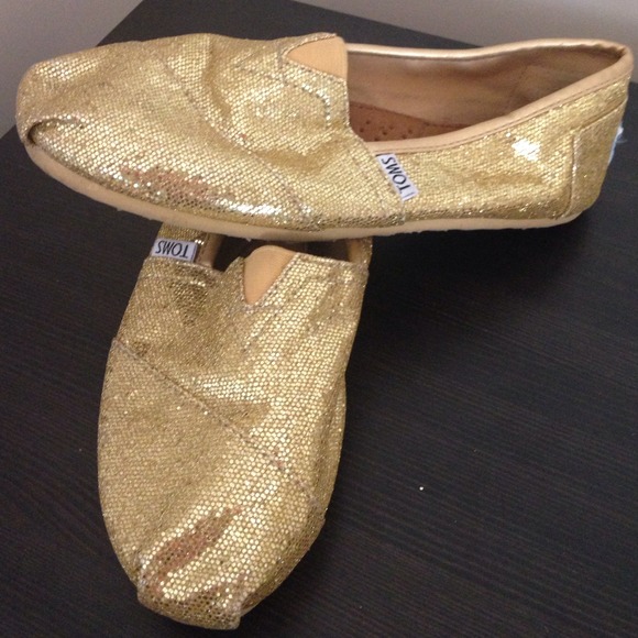 Glitter Toms!