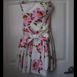 Abercrombie Pink and White Floral Tube Dress