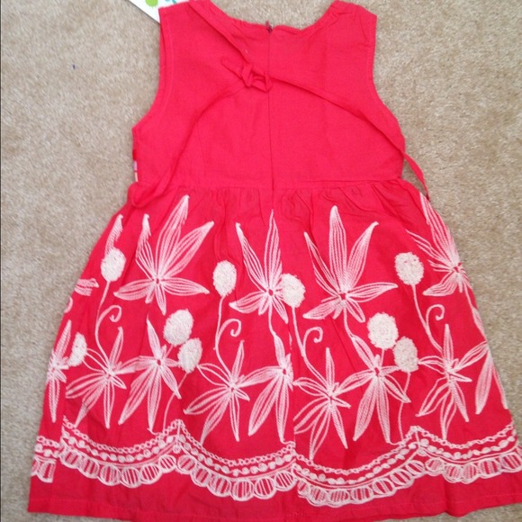 Dress - Picture 2 of 2